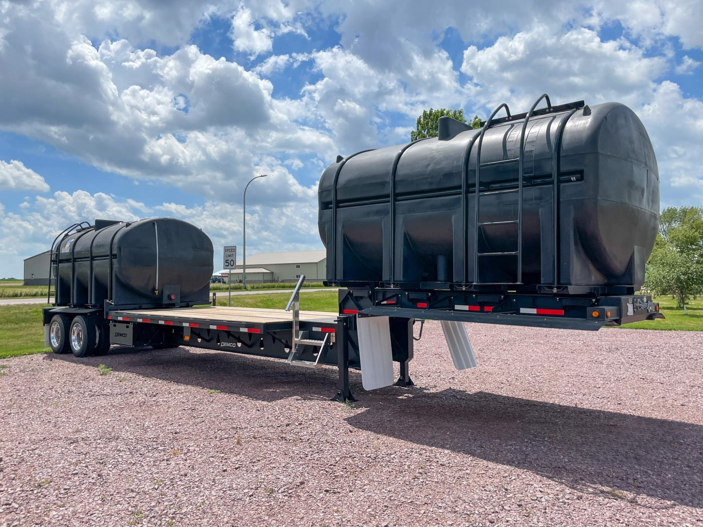 Demco Liquid Tender Trailer | Model 42' | Width 102" | Capacity 55,000 lbs | Brake Size 16.5” x 7” | For Tractors