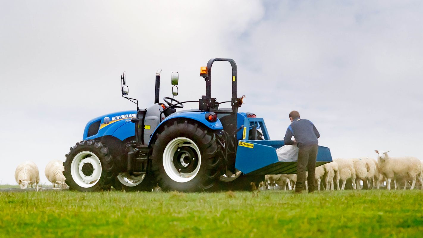 Fleming Hydraulic Transport Box | HYD Series | Width 59", 72", 79" & 85" | 45-130 HP | For Tractors