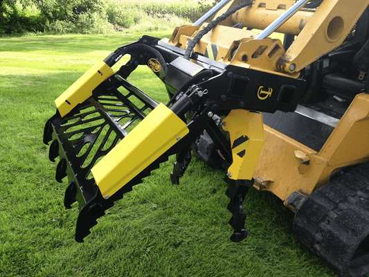 CL Fabrication EZ Puller Grapple/Guard | Width 48" inches | Oil Flow Range 15-25 GPM | For Skid Steer