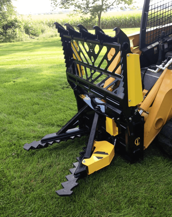 CL Fabrication EZ Puller Grapple/Guard | Width 48" inches | Oil Flow Range 15-25 GPM | For Skid Steer