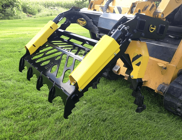 CL Fabrication EZ Puller Grapple/Guard | Width 48" inches | Oil Flow Range 15-25 GPM | For Skid Steer