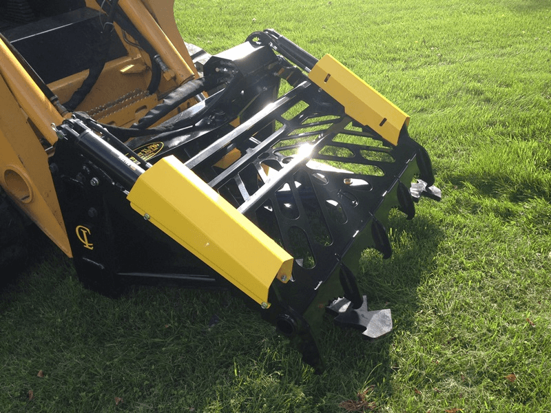 CL Fabrication EZ Puller Grapple/Guard | Width 48" inches | Oil Flow Range 15-25 GPM | For Skid Steer