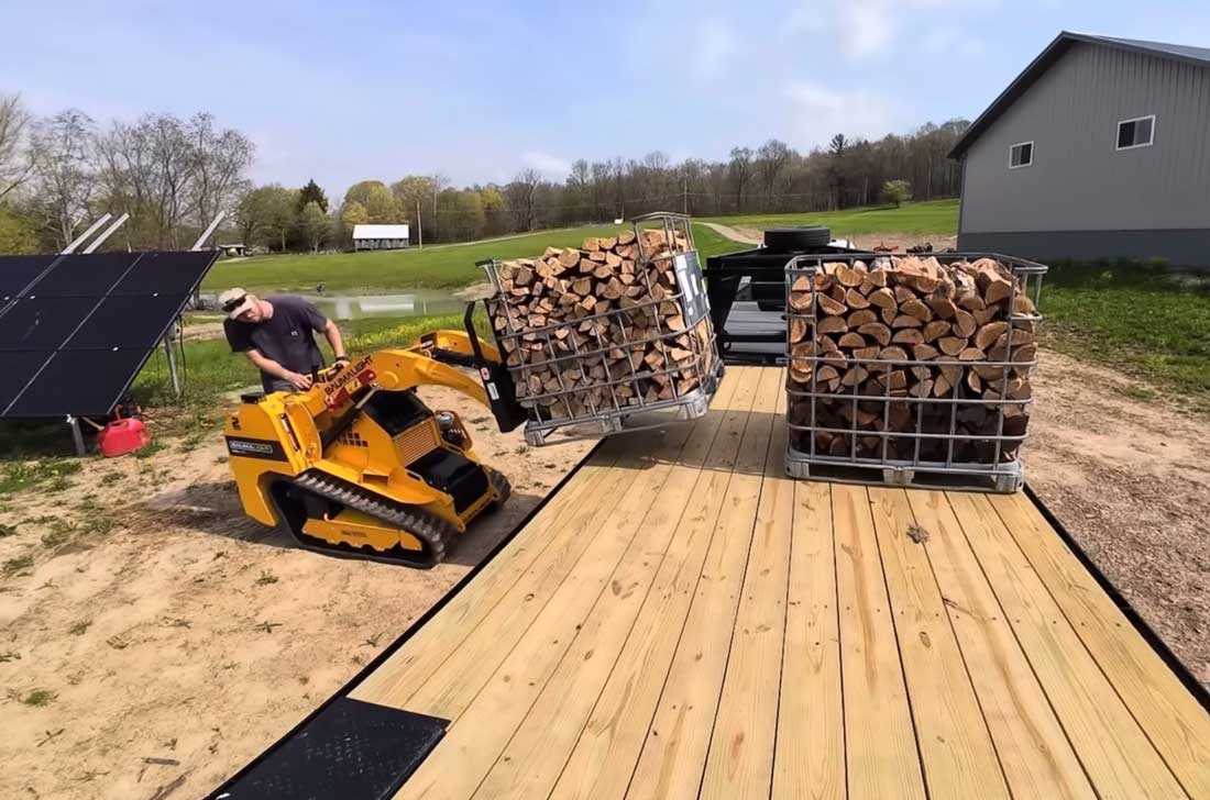Baumalight Mini Track Loader | Model TRL630D | 24.8 HP Kubota | 2-Speed | 10.5 GPM