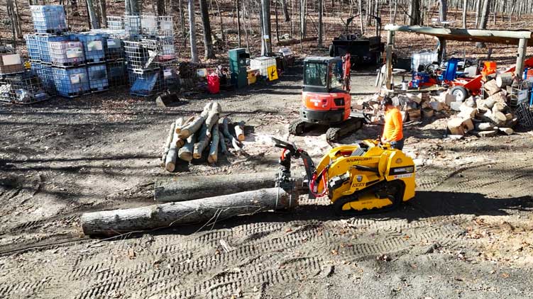 Baumalight Mini Track Loader | Model TRL630D | 24.8 HP Kubota | 2-Speed | 10.5 GPM