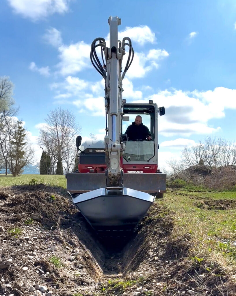 Mongo Attachments V Bucket | Model MVB‑8 | Trench Width 12.5″ | Top Width 63″ | High‑Durability Trenching Attachment | 6–9 Ton | For Excavators