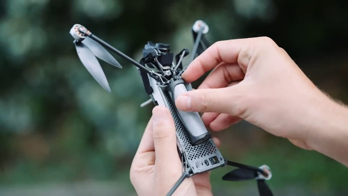 Vantage | Drone | Model Trace UAV Bundle Pro | Wisp Advanced | 12.1 in Wingspan | 2.4GHz Hexaband Radio | Flight Time 40 Min | 2.2 lb Payload | For Tactical Recon, Public Safety & Surveillance