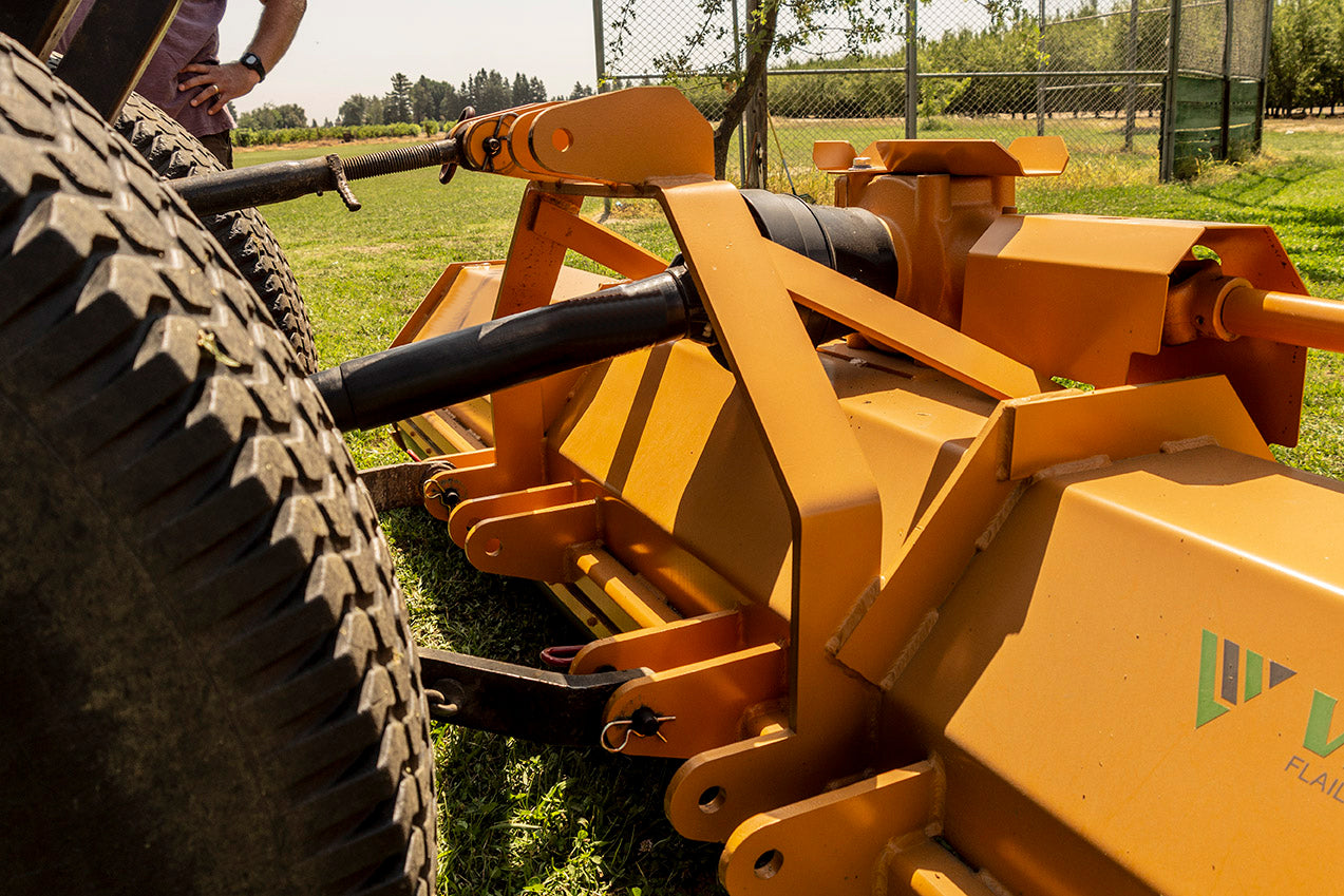 Vrisimo SC Super Series Flail Mower With Scoop Knives | 74" / 88" / 100" / 120" Cutting Width For Tractor