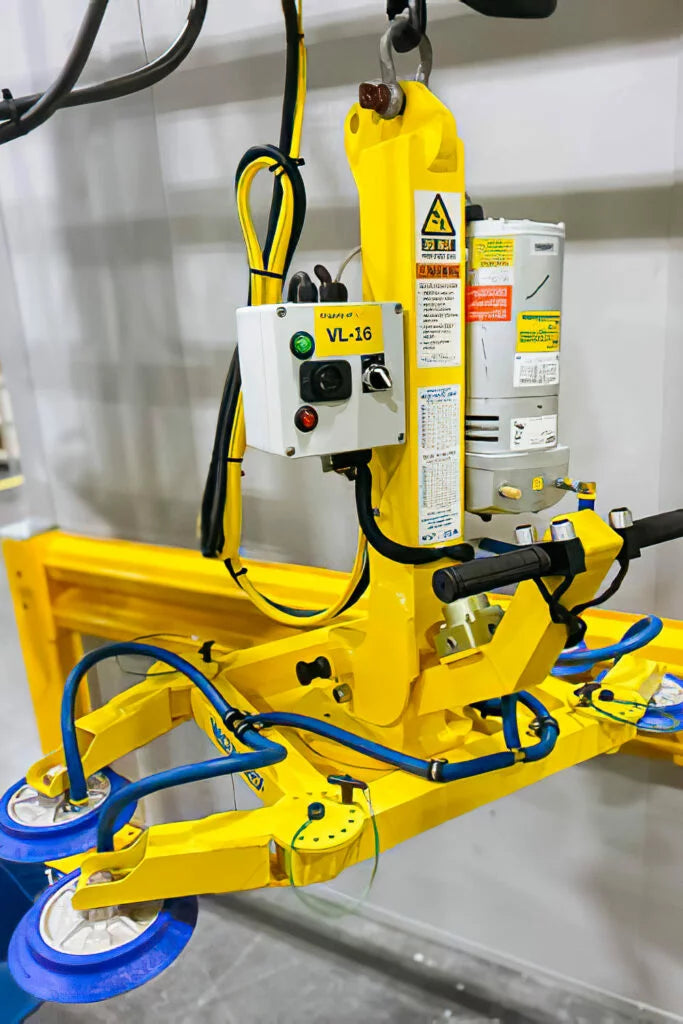 Vacuworx Vacuum Lifting System | Model VT/VRT | Width 18" | Vacuum Cup 4 To 8 | 640 To 1,280 lb Capacity | 90° Tilt & 360° Rotation | 1 To 5 Ton | For Crane