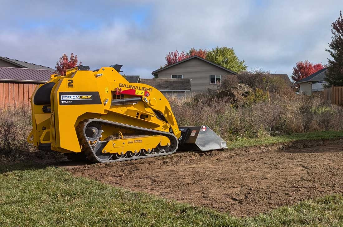 Baumalight Mini Track Loader | Model TRL630Y | Width 40" | Yanmar 22.8 HP | 2-Speed | 10.5 GPM