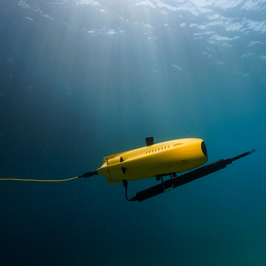Chasing Gladius Mini S Underwater Drone with a 4K UHD Camera